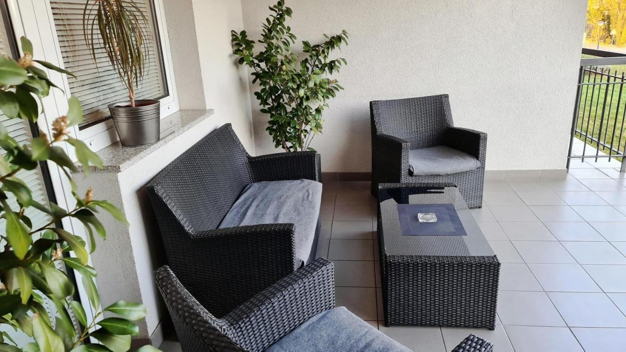 Apartmani Sanja คราพินสเก ทอปลิตเซ ภายนอก รูปภาพ
